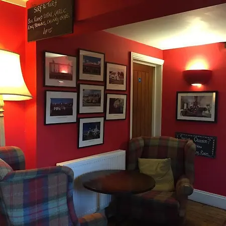 Inn Oak Tree 5*