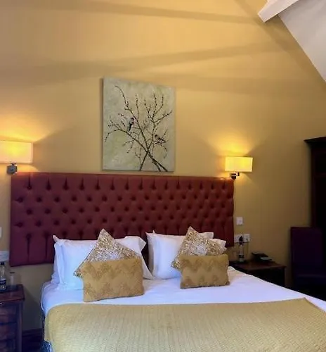 Oak Tree Mini-hôtel 5*