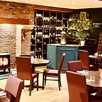 Oak Tree Fogadó 5*